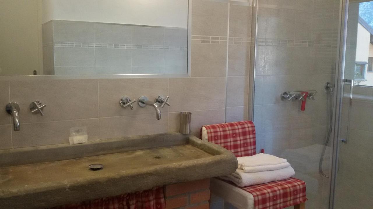 مبيت وإفطار Cerveno Catif Ladru المظهر الخارجي الصورة